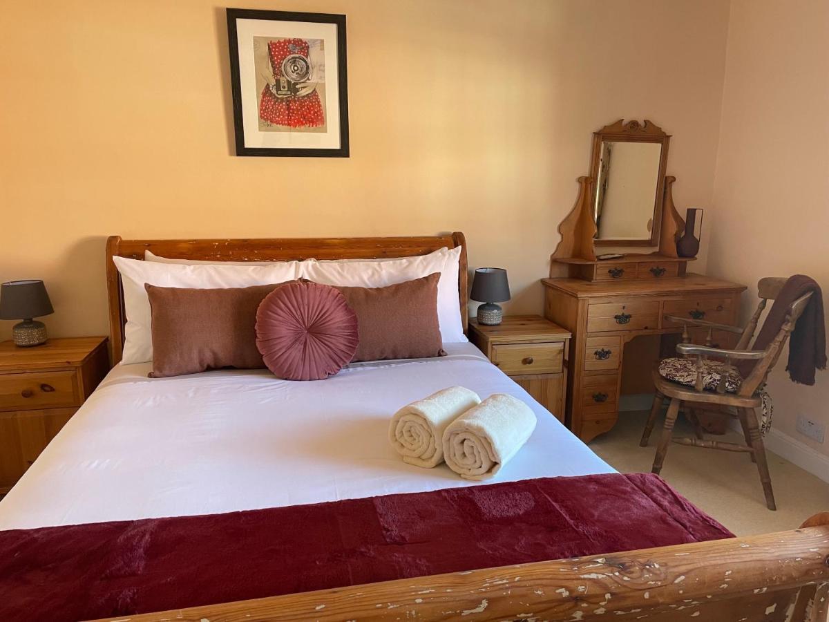 Rasen Cottage Burton  ภายนอก รูปภาพ